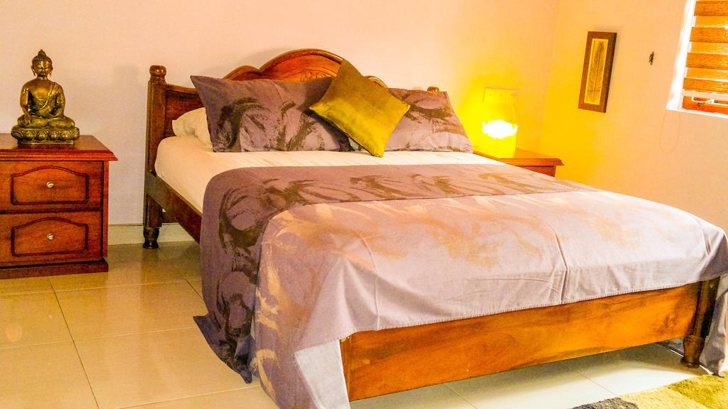 Serendib Guest House Negombo Room photo
